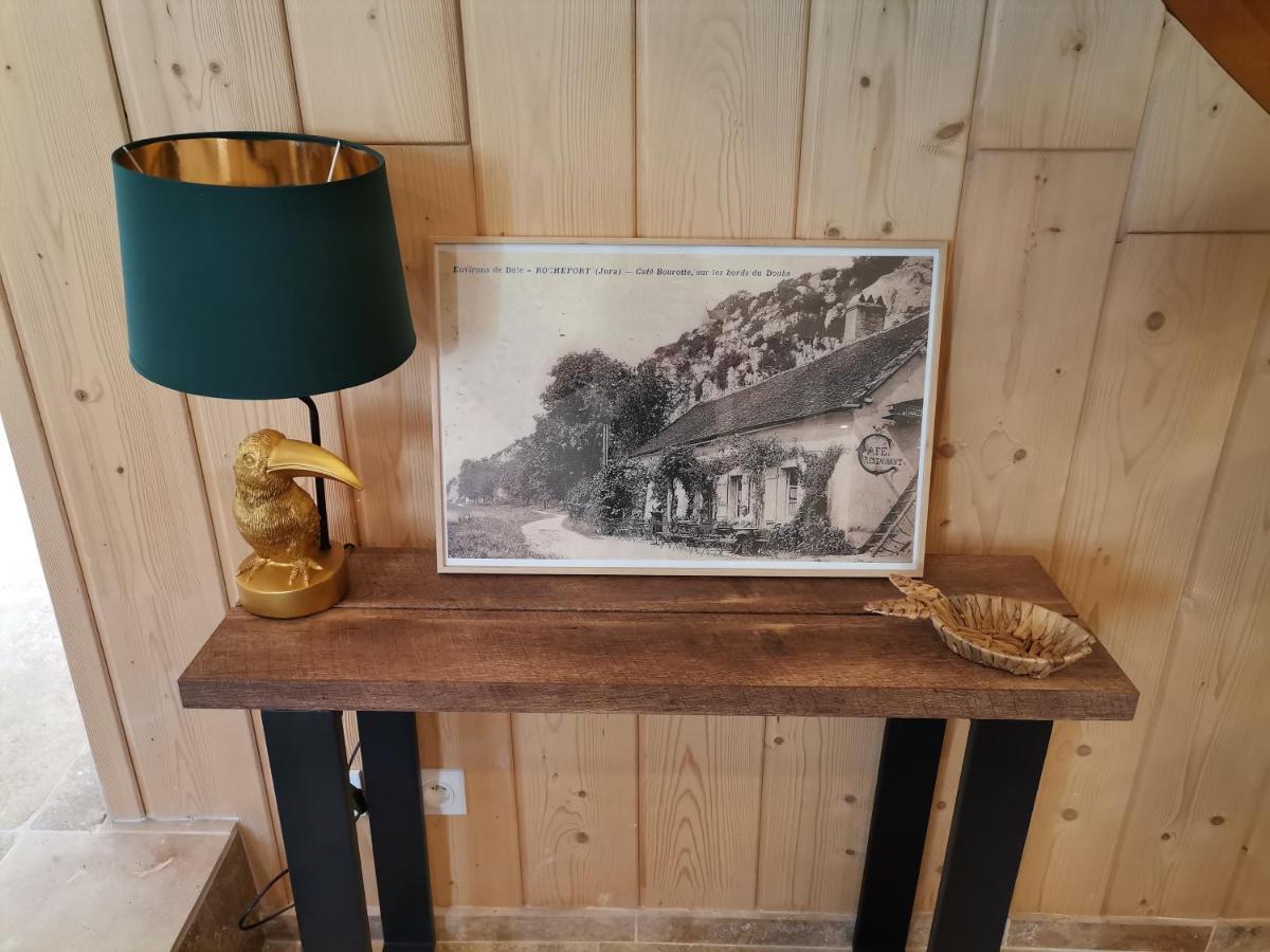 L'Alcove Des Falaises Rochefort-sur-Nenon Esterno foto